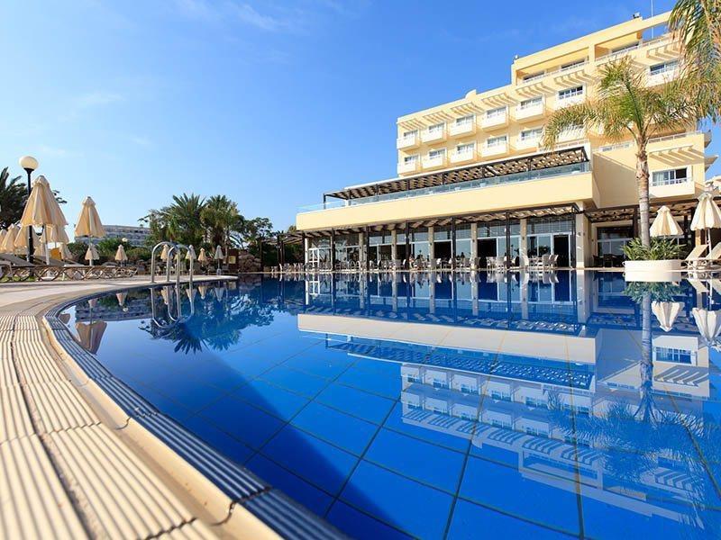 Sentido Kouzalis Beach Hotel Протарас Екстериор снимка