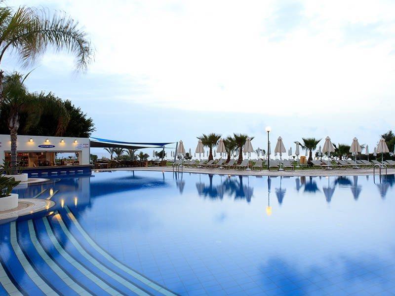 Sentido Kouzalis Beach Hotel Протарас Екстериор снимка