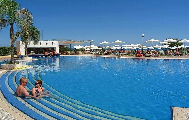 Sentido Kouzalis Beach Hotel Протарас Екстериор снимка